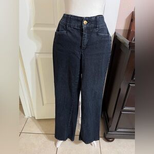 Ellen Tracy Dark wash blue straight leg jeans